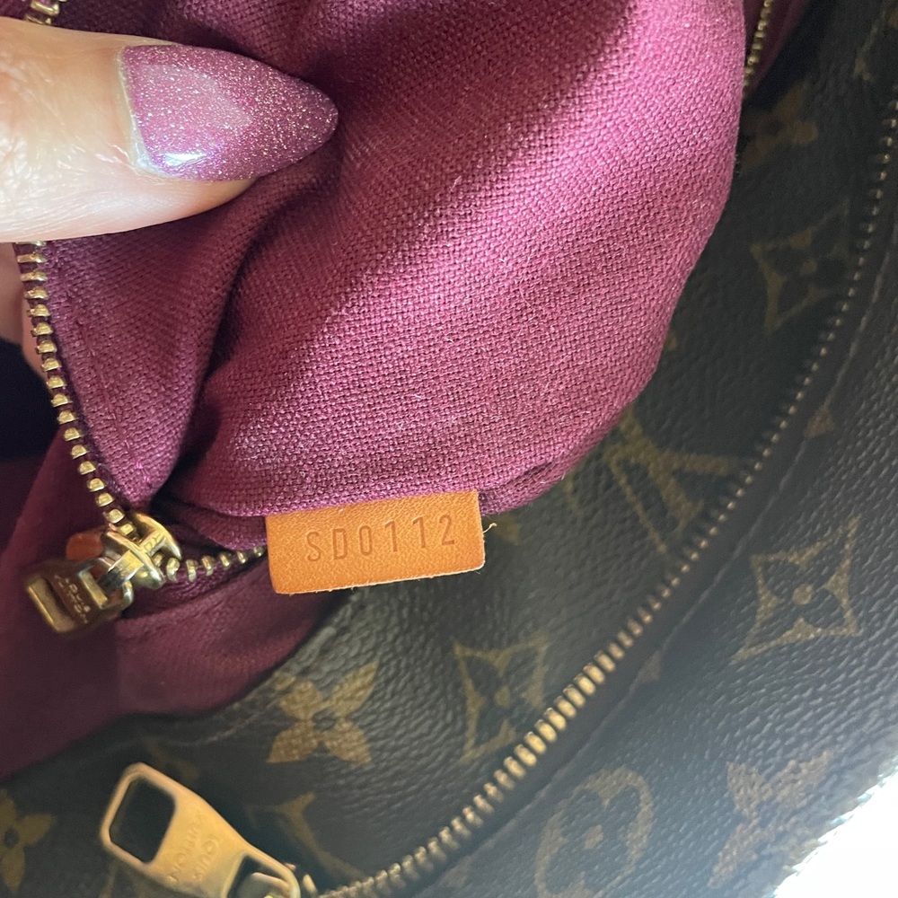 Louis Vuitton Brown Monogram Handbag - Picture 6 of 7